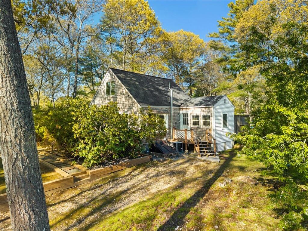 218 Lake Shore Drive Falmouth MA 02536