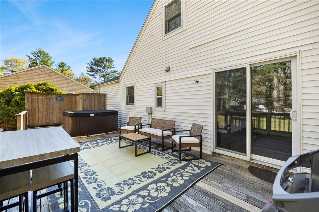 218 Lake Shore Drive Falmouth MA 02536