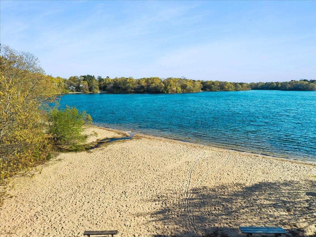 218 Lake Shore Drive Falmouth MA 02536