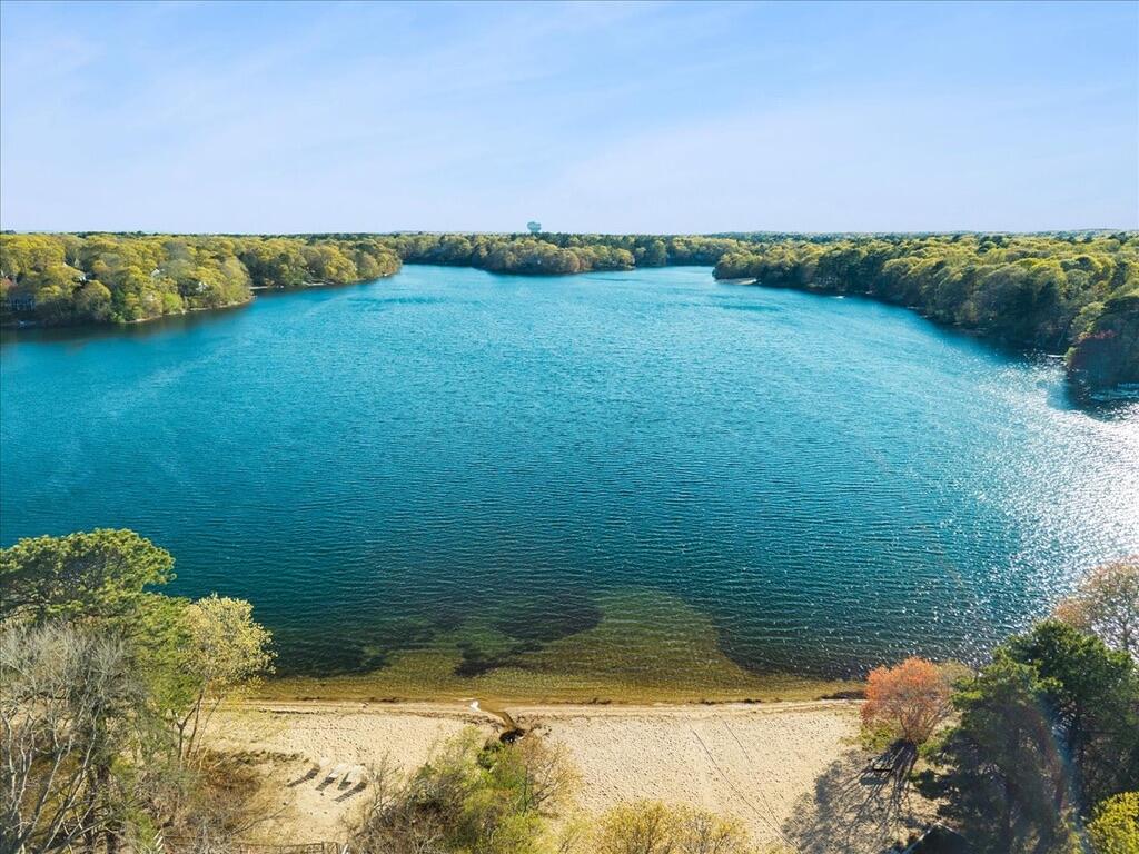 218 Lake Shore Drive Falmouth MA 02536