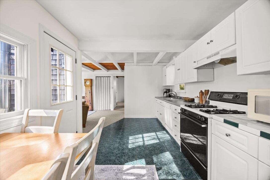 218 Lake Shore Drive Falmouth MA 02536