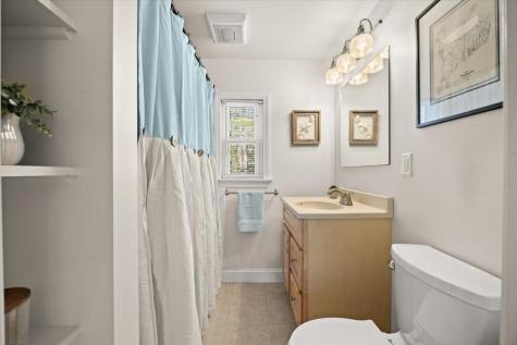 218 Lake Shore Drive Falmouth MA 02536