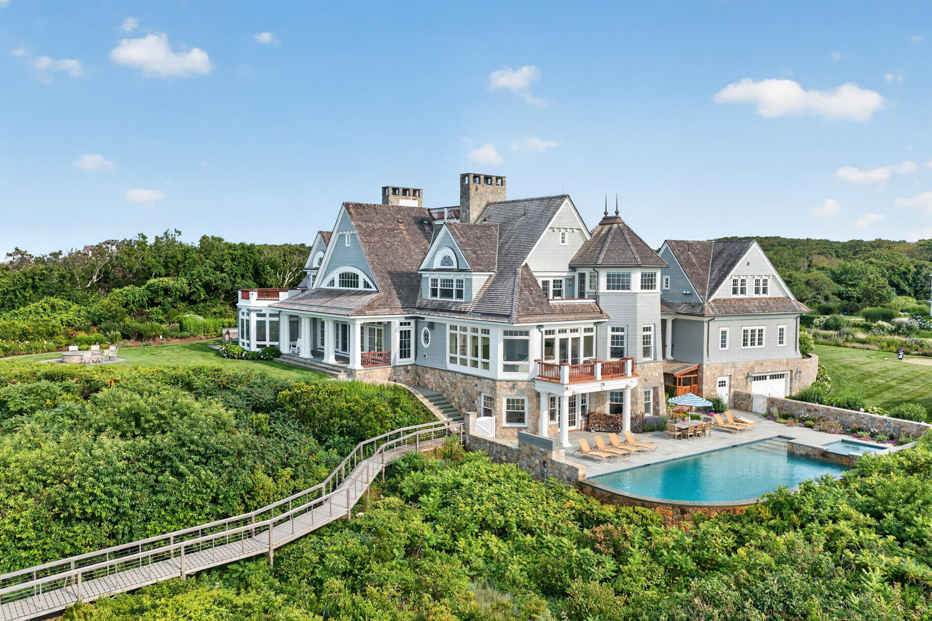 12 Foxcroft Lane East Sandwich MA 02537
