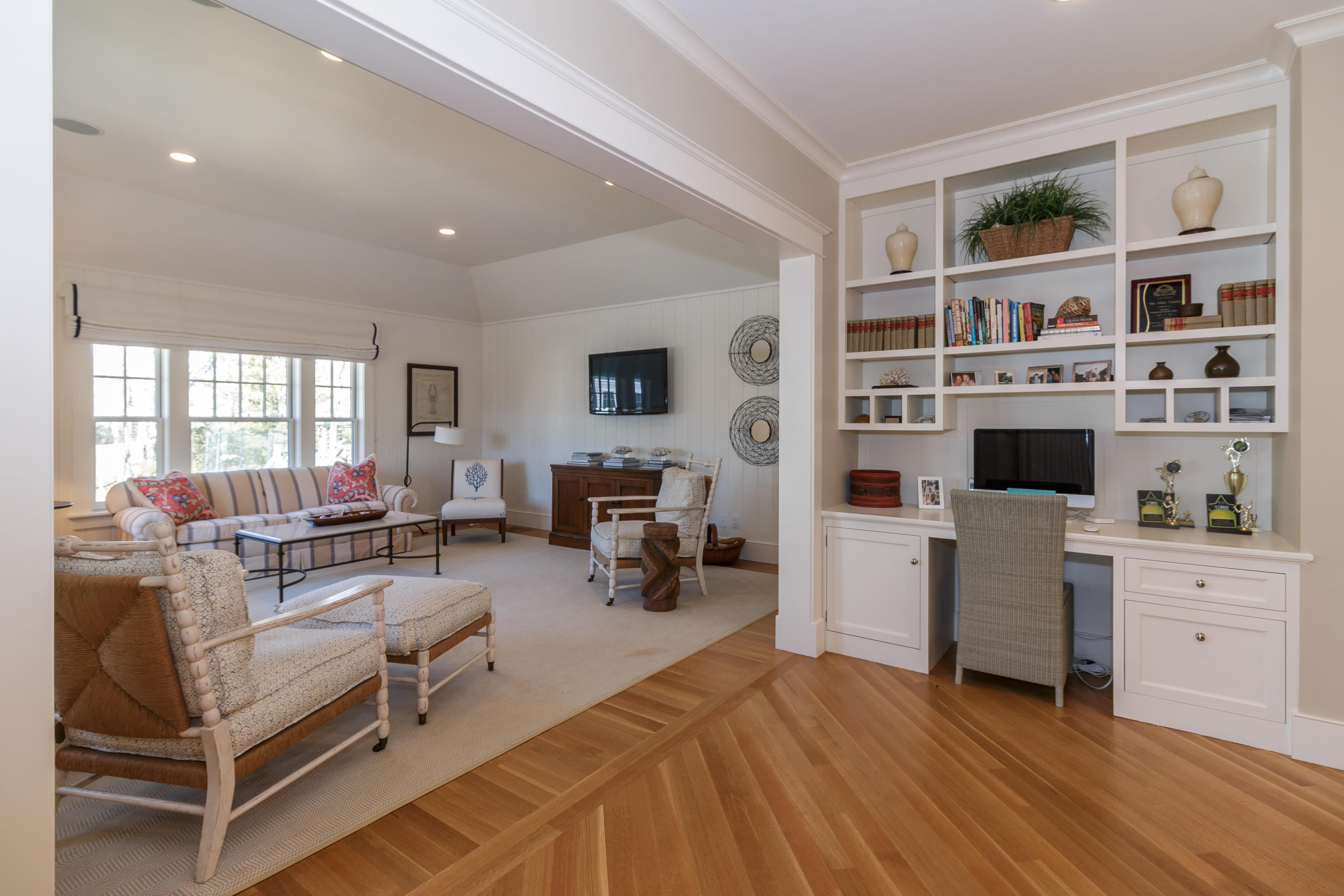 240 & 242 Glenneagle Drive Mashpee MA 02649