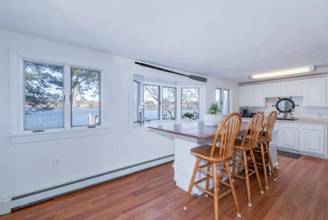 18 Great River Road Mashpee MA 02649