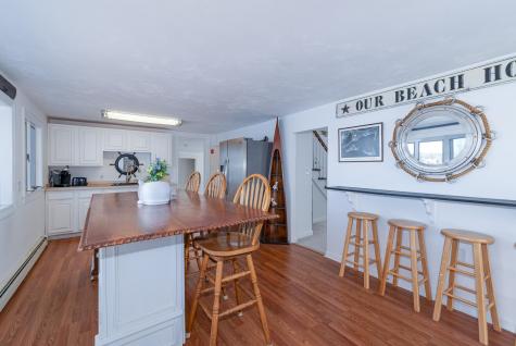 18 Great River Road Mashpee MA 02649