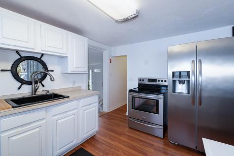 18 Great River Road Mashpee MA 02649