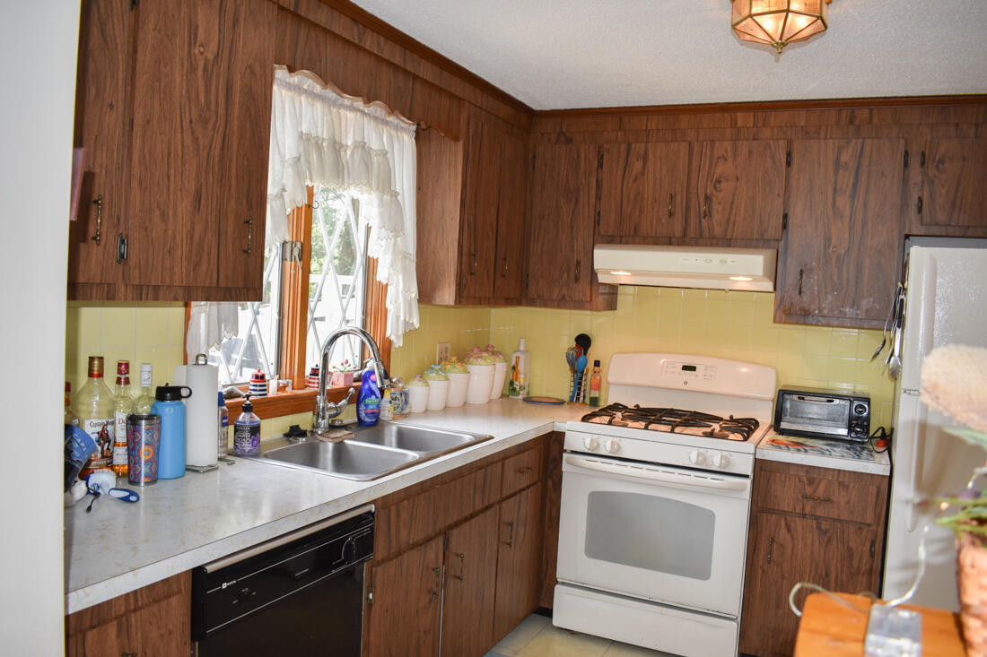 163 Captain Noyes Road South Yarmouth MA 02664
