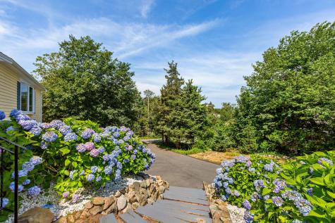 10 Briarfield Road Dennis MA 02660
