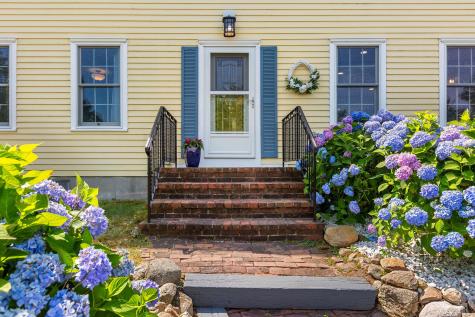 10 Briarfield Road Dennis MA 02660