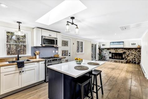 55 Howes Road Wellfleet MA 02667