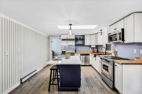 55 Howes Road Wellfleet MA 02667