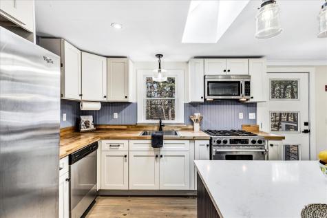 55 Howes Road Wellfleet MA 02667