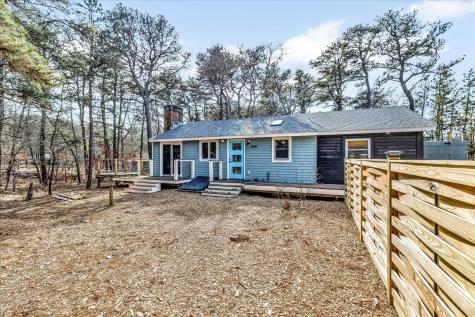 55 Howes Road Wellfleet MA 02667
