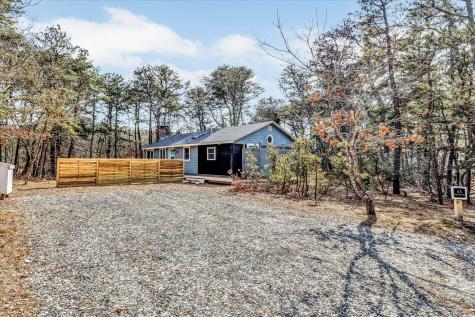 55 Howes Road Wellfleet MA 02667