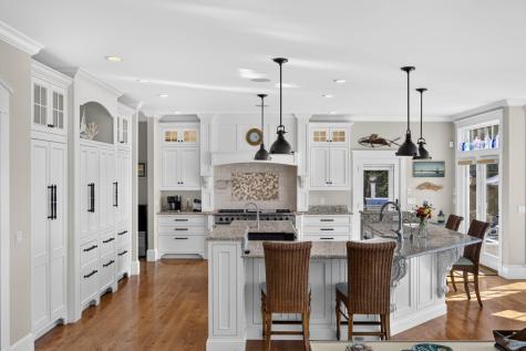 8 Schardt Way North Truro MA 02652