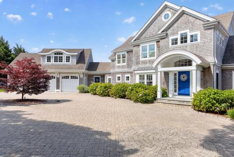 8 Schardt Way North Truro MA 02652
