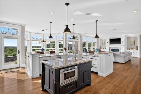 8 Schardt Way North Truro MA 02652