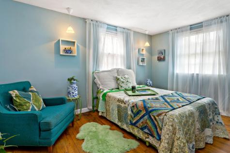 70 Meredith Drive Falmouth MA 02536