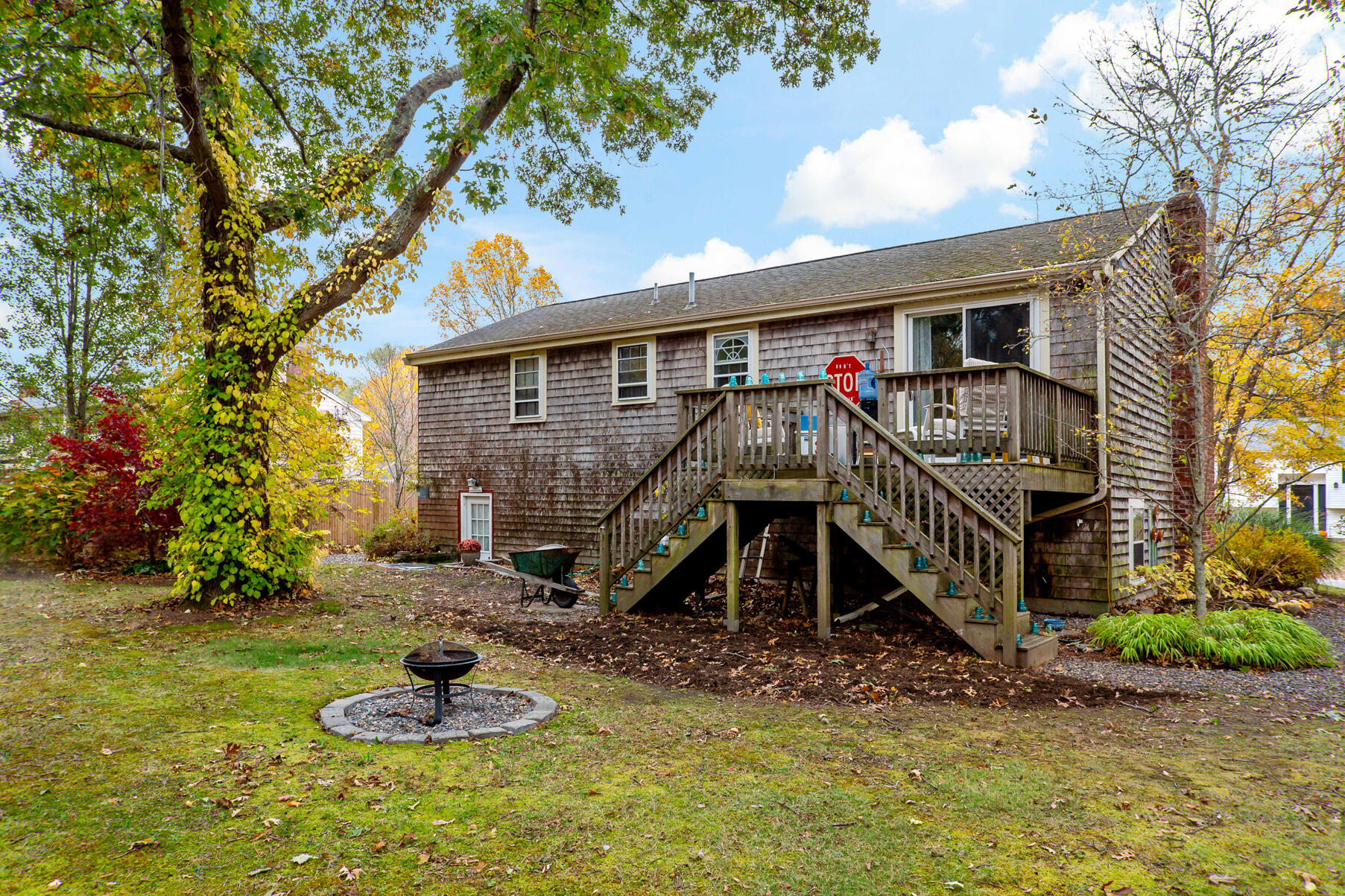 70 Meredith Drive Falmouth MA 02536