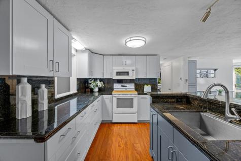 15 Captain Jud Road Dennis MA 02660