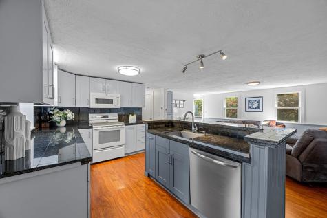 15 Captain Jud Road Dennis MA 02660