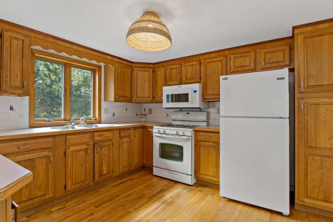 24 Greenland Circle Yarmouth Port MA 02675