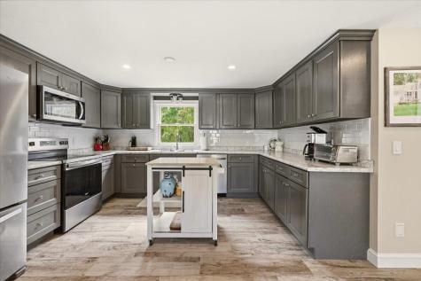 23 Clubhouse Drive Bourne MA 02559