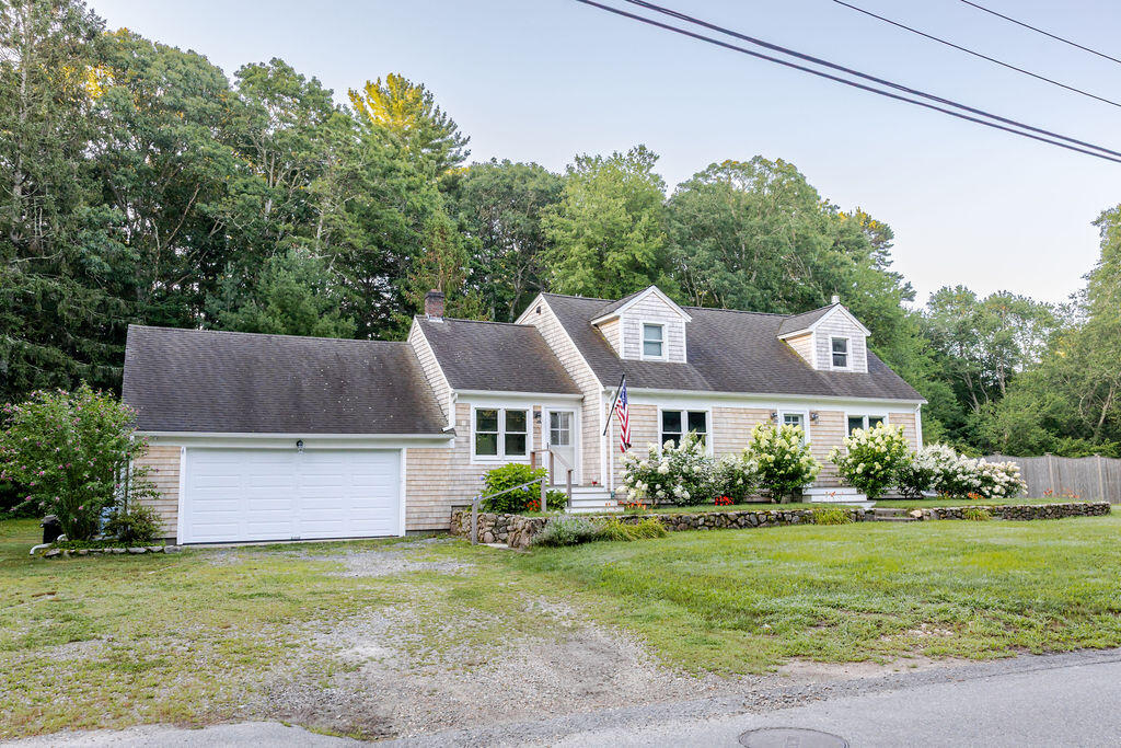 23 Clubhouse Drive Pocasset MA 02559