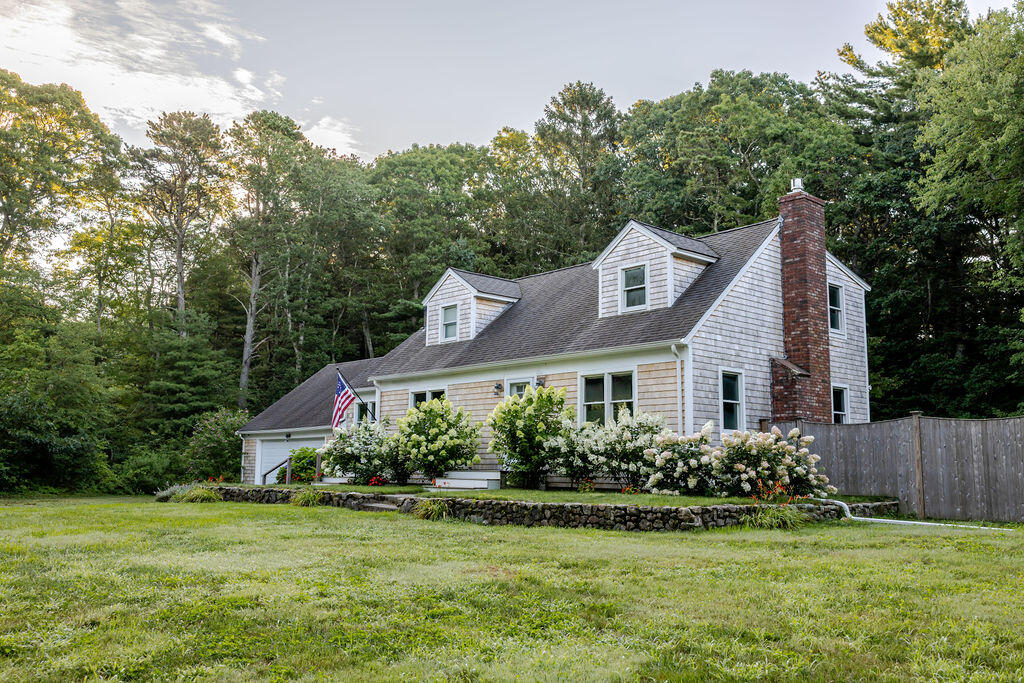 23 Clubhouse Drive Pocasset MA 02559