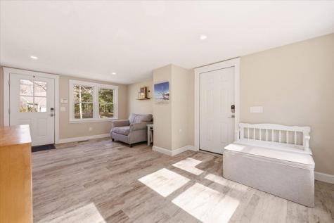 23 Clubhouse Drive Bourne MA 02559