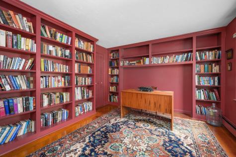 422 Hatchville Road Falmouth MA 02536