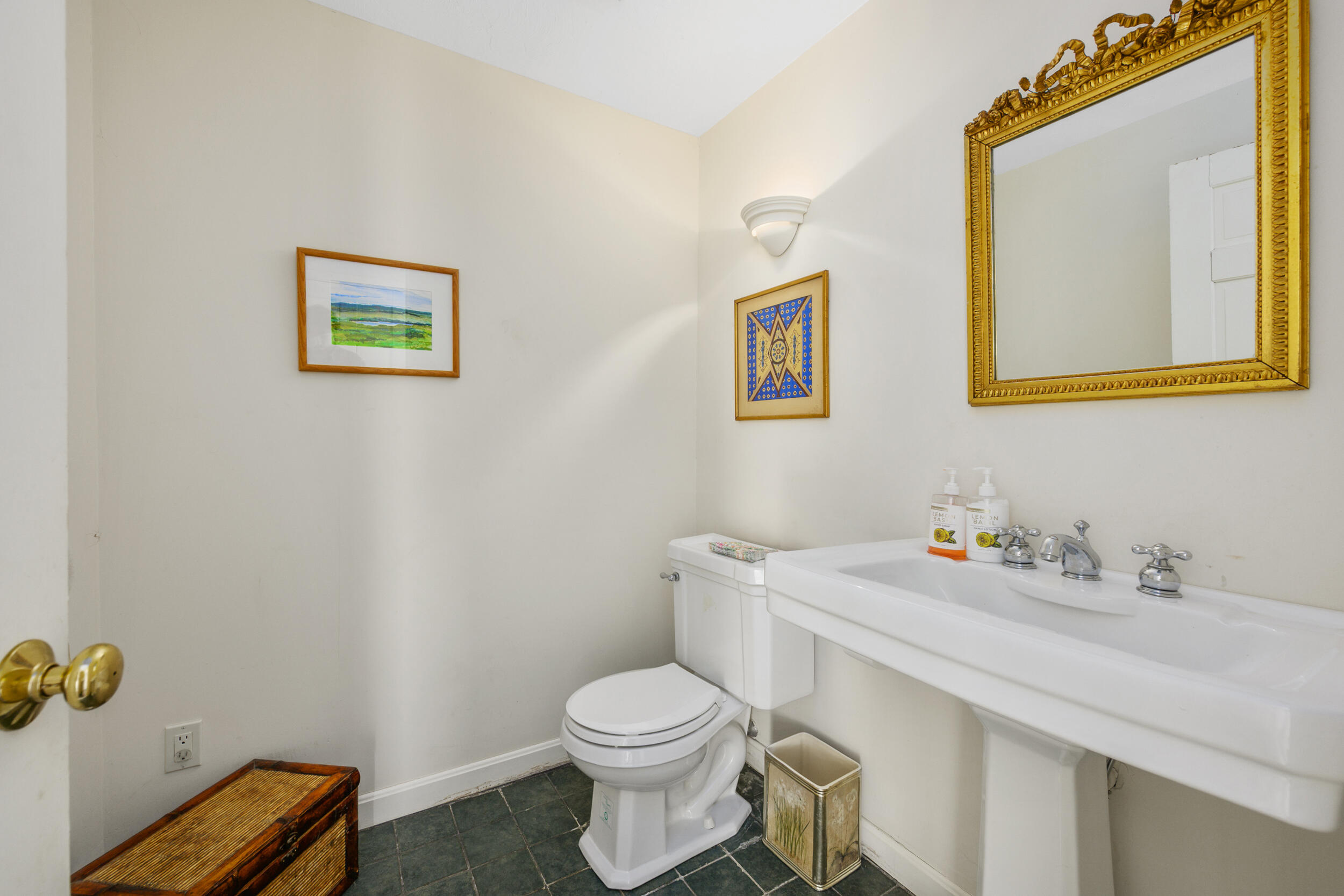 422 Hatchville Road Falmouth MA 02536