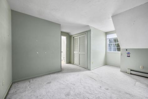 422 Hatchville Road Falmouth MA 02536