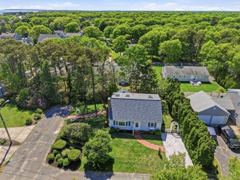 7 Chesleys Way Yarmouth MA 02664