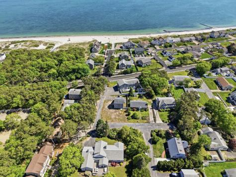 7 Chesleys Way Yarmouth MA 02664