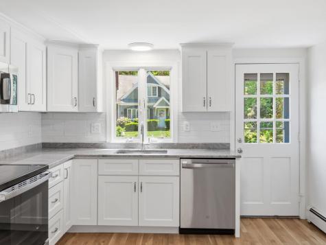 7 Chesleys Way Yarmouth MA 02664