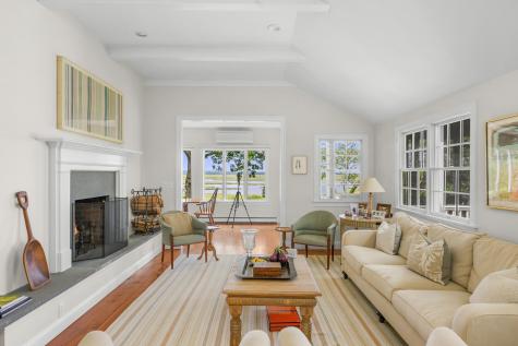 11 Sheperd's Way Barnstable MA 02630