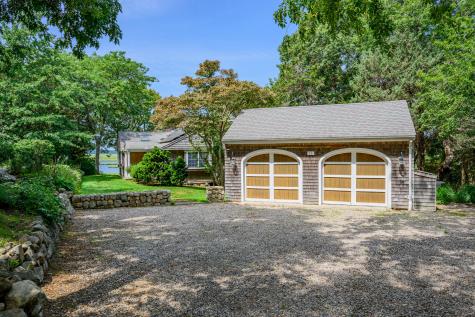 11 Sheperd's Way Barnstable MA 02630