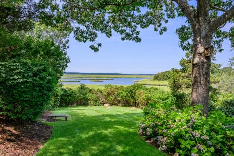11 Sheperd's Way Barnstable MA 02630