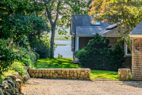 11 Sheperd's Way Barnstable MA 02630