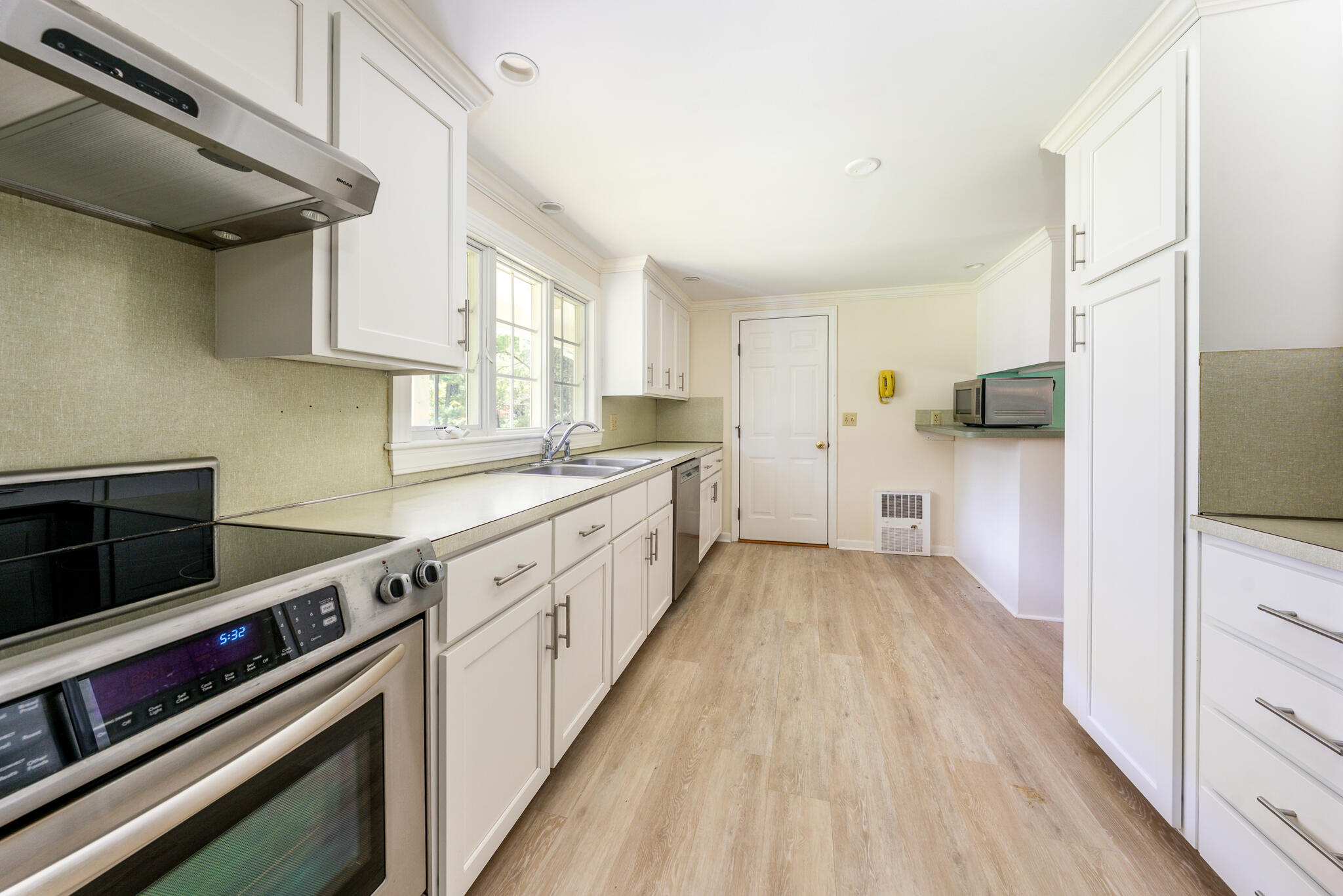 61 White Oak Trail Centerville MA 02632