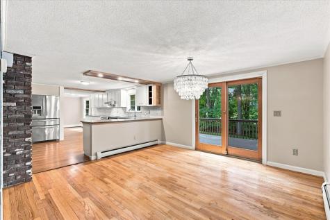 114 Carriage Lane Barnstable MA 02630