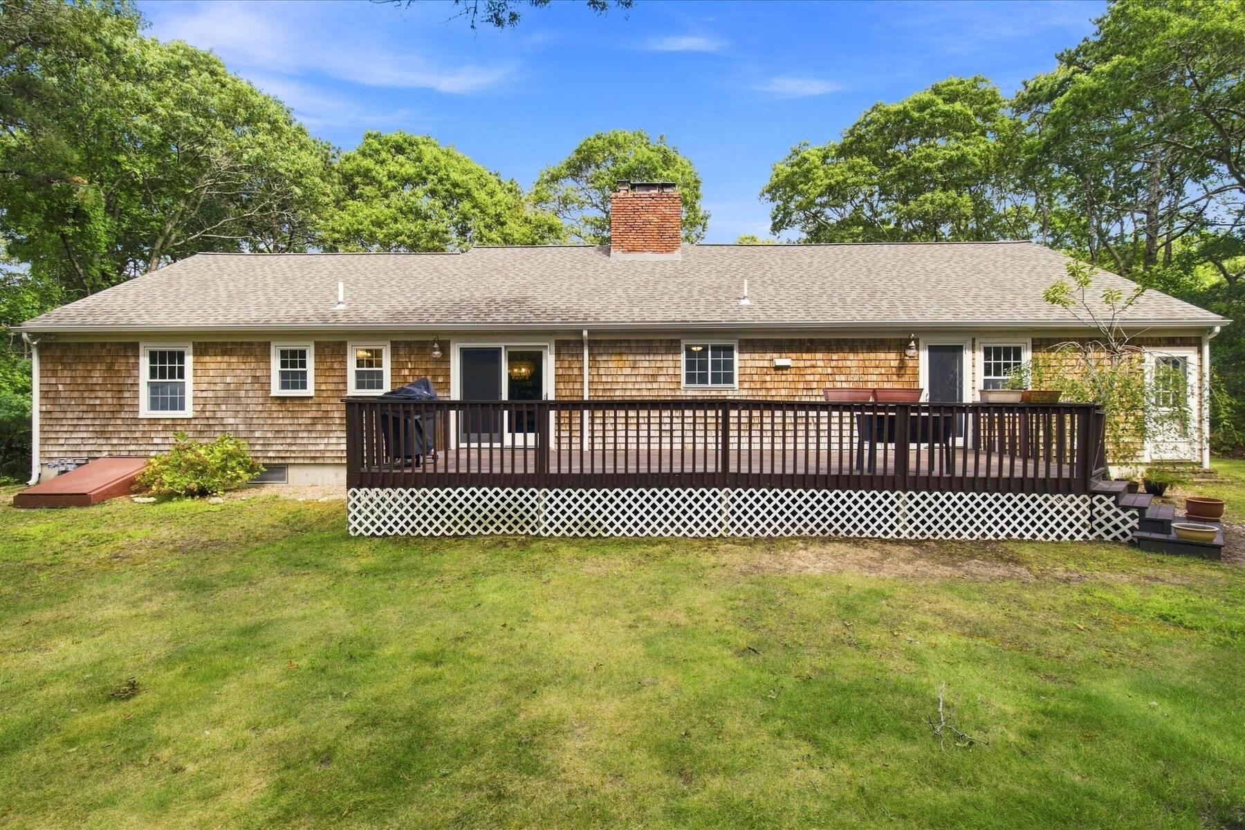 114 Carriage Lane Barnstable MA 02630