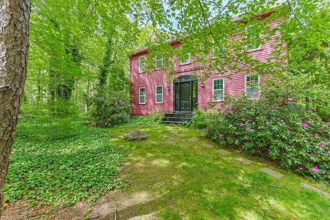 16 Grand Oak Road Sandwich MA 02644