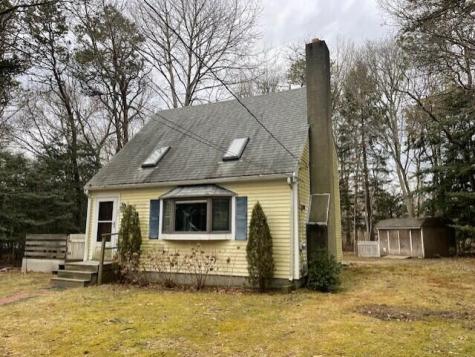 23 Captain Baker Road Barnstable MA 02648