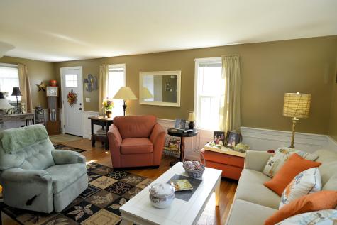 51 Maine Avenue West Yarmouth MA 02673