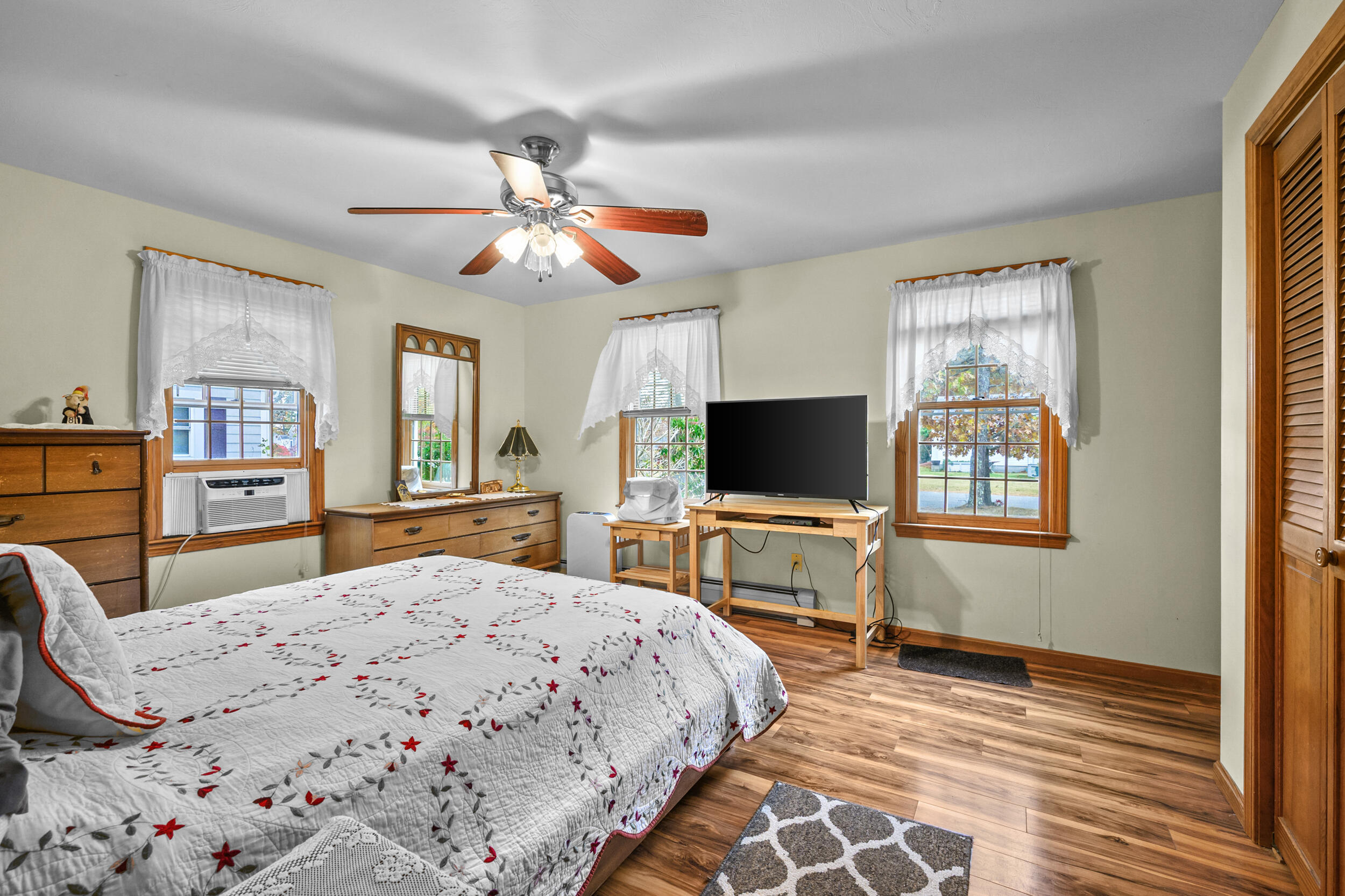 9 22nd Street Wareham MA 02558