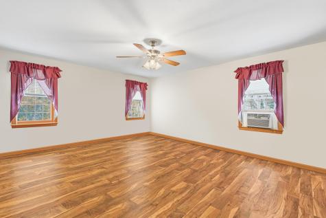 9 22nd Street Wareham MA 02558