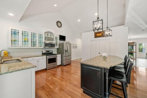 29 Pimlico Pond Road Mashpee MA 02649